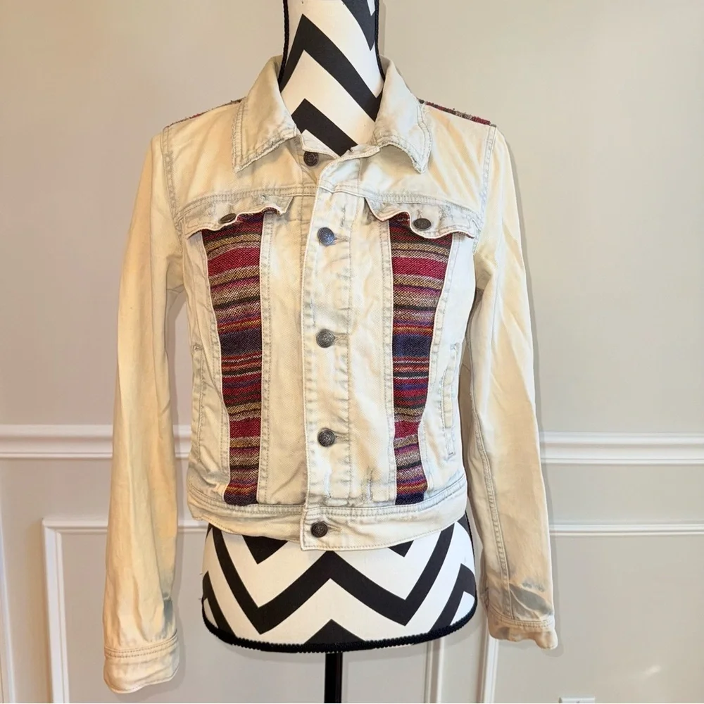 Free People Baja Tapestry Light Wash Jacket size‎ 6 - Picture 2 of 5